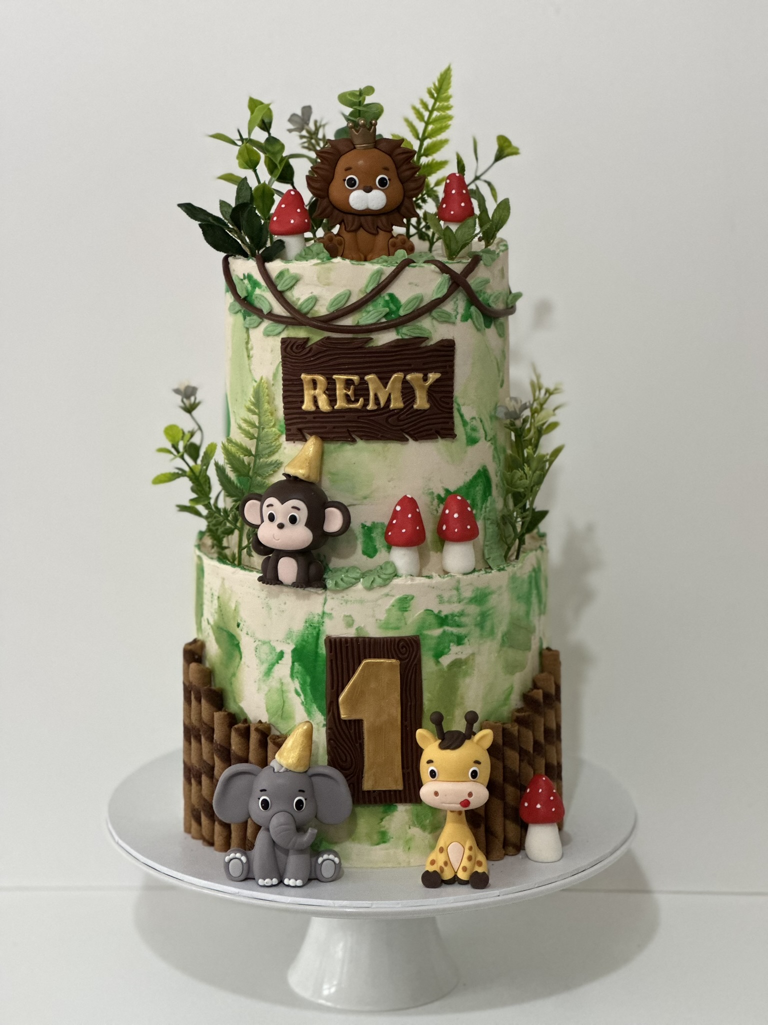 Remy 1st birthday jungle safari cake
