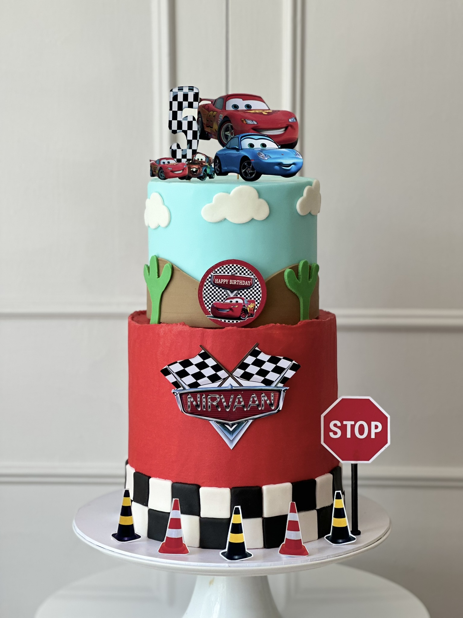 Nirvaan Cars Lightning McQueen birthday cake