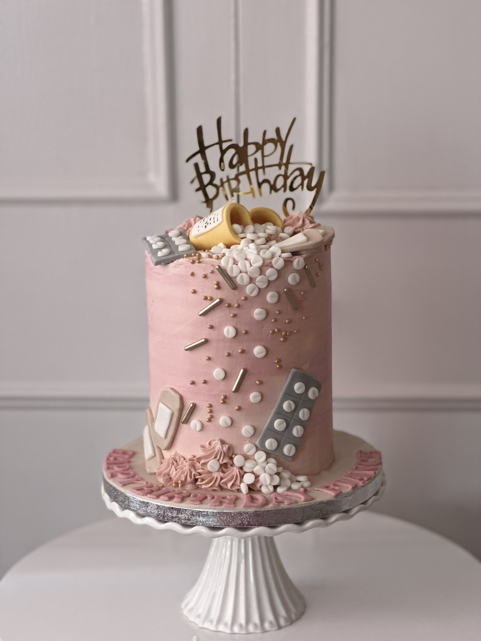 Birthday cake for girls