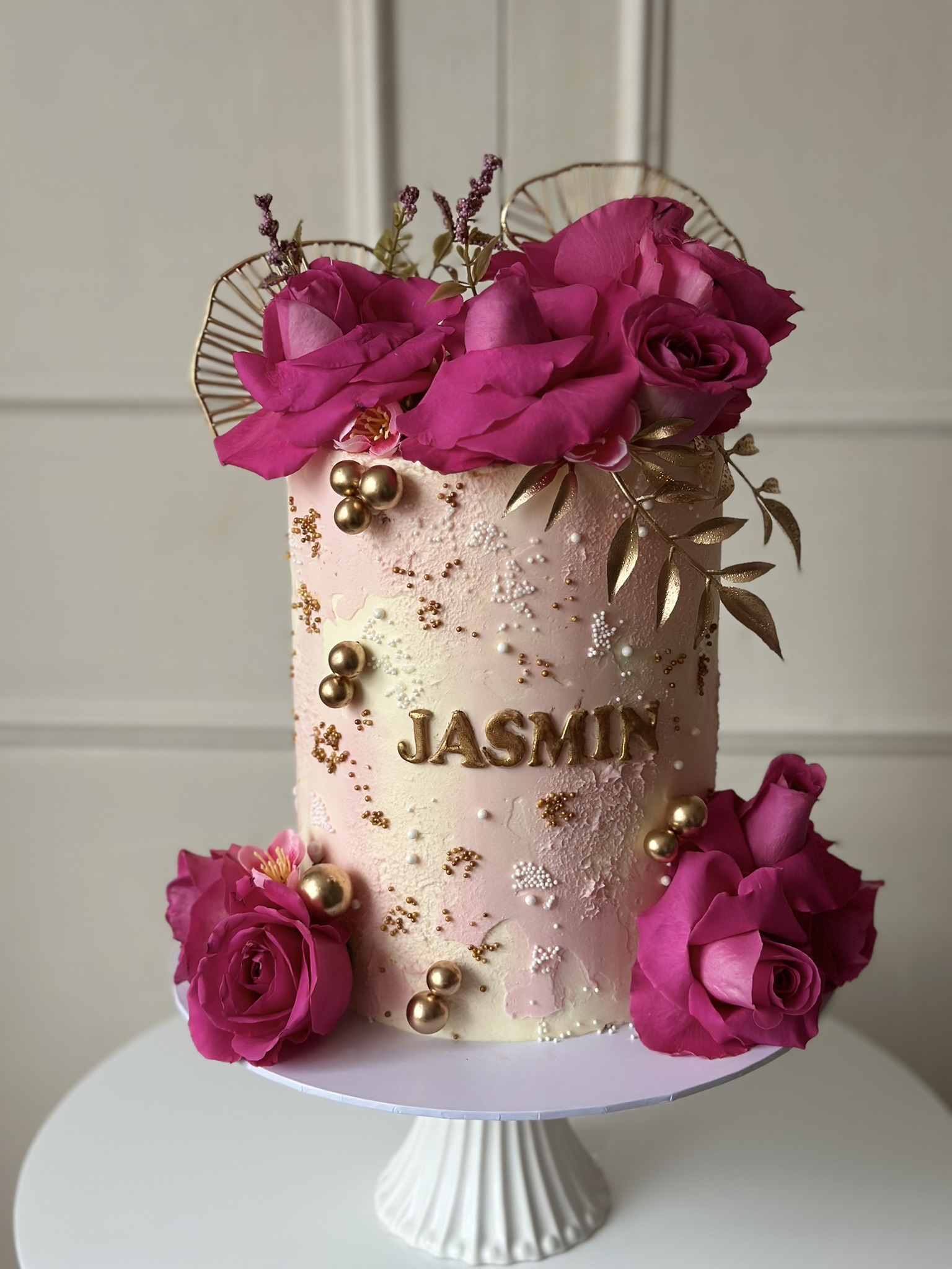 Cake for her
