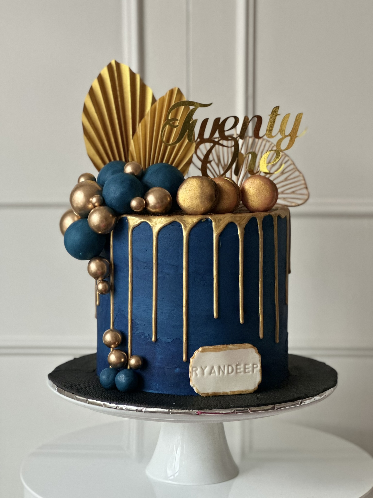 Ryandeep 21st birthday navy blue gold drip cake